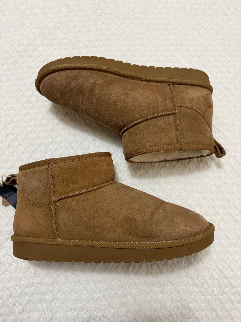 Greystone Genuine Suede Short Boots Chestnut Men’s Size 12